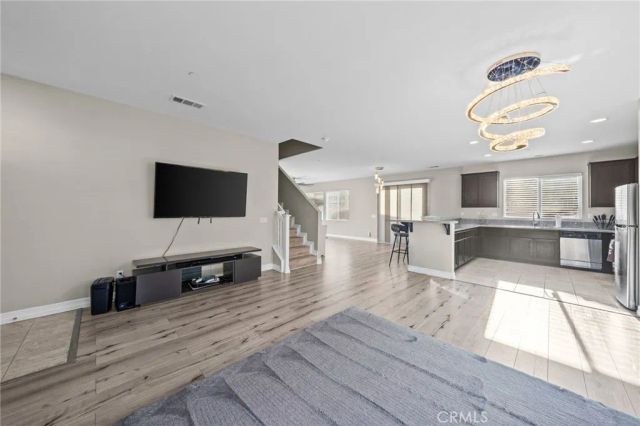 6958 Stanza Court, Fontana, CA 92336