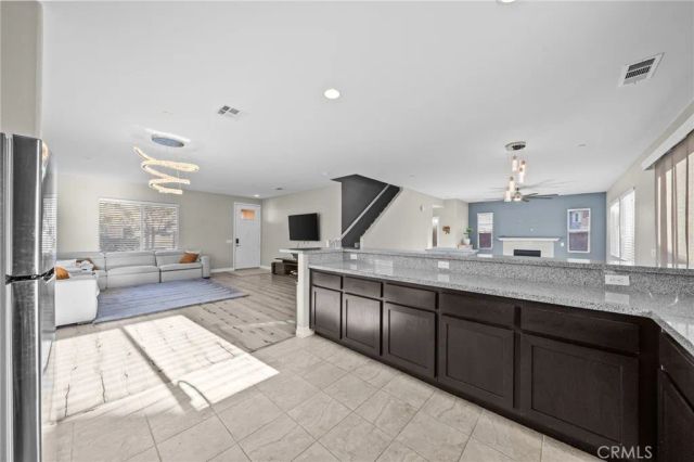 6958 Stanza Court, Fontana, CA 92336