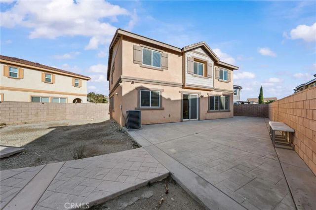 6958 Stanza Court, Fontana, CA 92336
