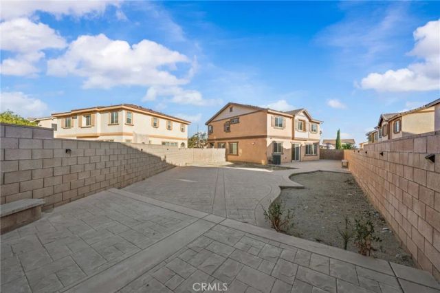 6958 Stanza Court, Fontana, CA 92336