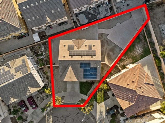 6958 Stanza Court, Fontana, CA 92336