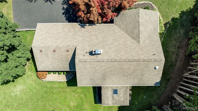 2717 New Road, Wilson, NY 14131