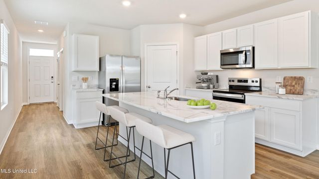44 Mcgilvery Drive, Byhalia, MS 38611