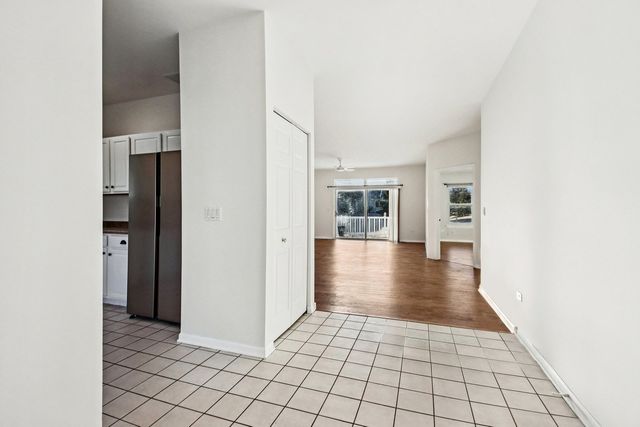 13211 S Carlisle Lane, Plainfield, IL 60544