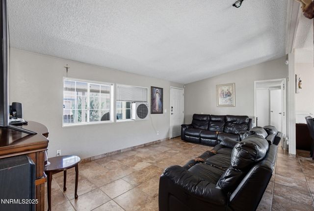 2135 Barberry Way, Reno, NV 89512