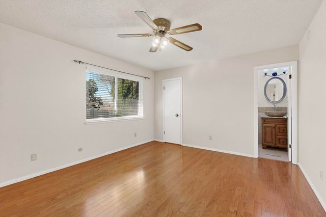 12001 Holiday Avenue NE, Albuquerque, NM 87111