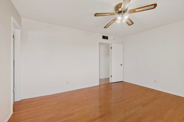 12001 Holiday Avenue NE, Albuquerque, NM 87111