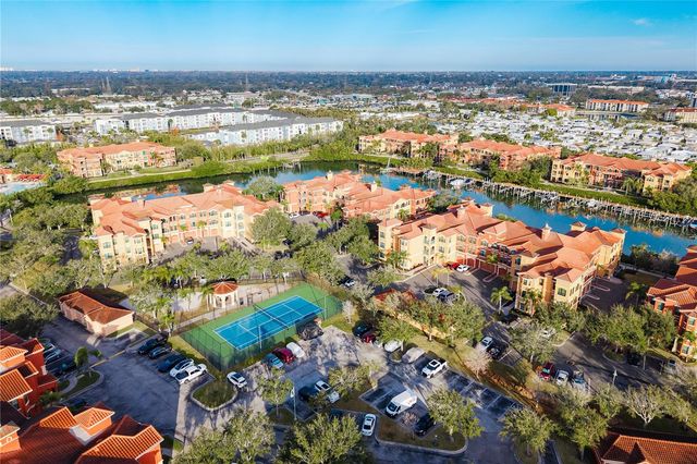 2730 VIA TIVOLI 320B, Clearwater, FL 33764