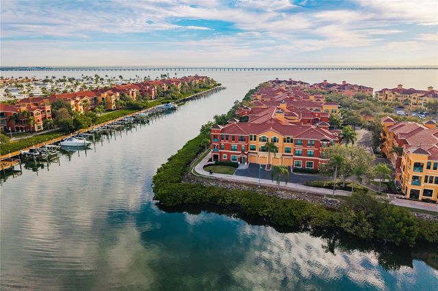 2730 VIA TIVOLI 320B, Clearwater, FL 33764