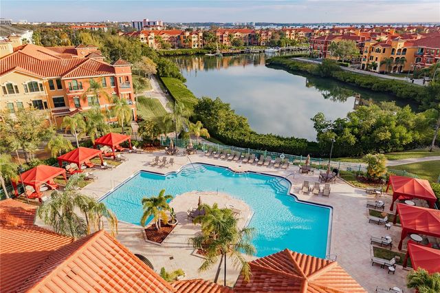 2730 VIA TIVOLI 320B, Clearwater, FL 33764