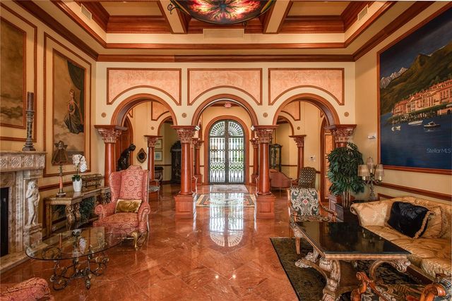 2730 VIA TIVOLI 320B, Clearwater, FL 33764