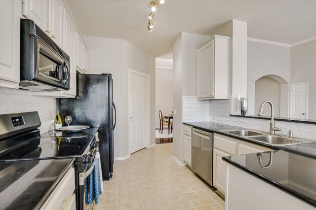 11524 Emerald Falls DR, Austin, TX 78738