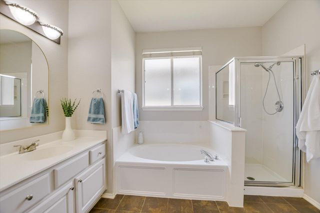 11524 Emerald Falls DR, Austin, TX 78738