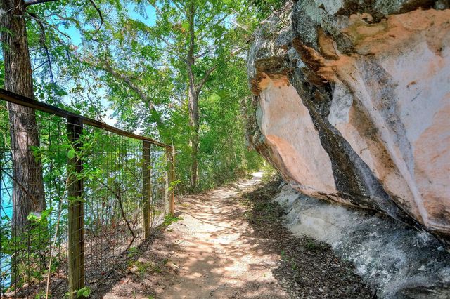11524 Emerald Falls DR, Austin, TX 78738