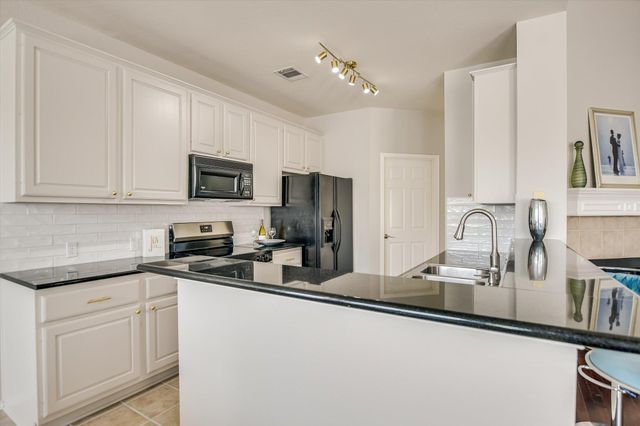 11524 Emerald Falls DR, Austin, TX 78738