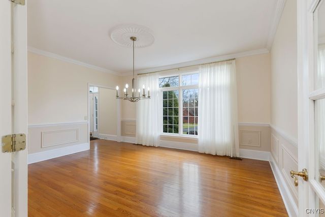 7111 Thorntree Hill Drive, Dewitt, NY 13066