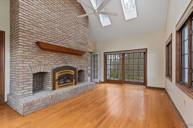 7111 Thorntree Hill Drive, Dewitt, NY 13066