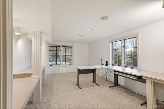 7111 Thorntree Hill Drive, Dewitt, NY 13066