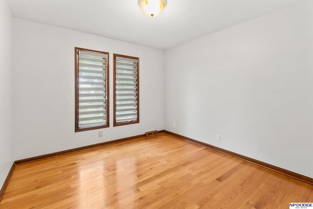 1929 S 167th Avenue Circle, Omaha, NE 68130