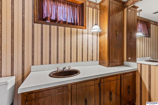 1929 S 167th Avenue Circle, Omaha, NE 68130