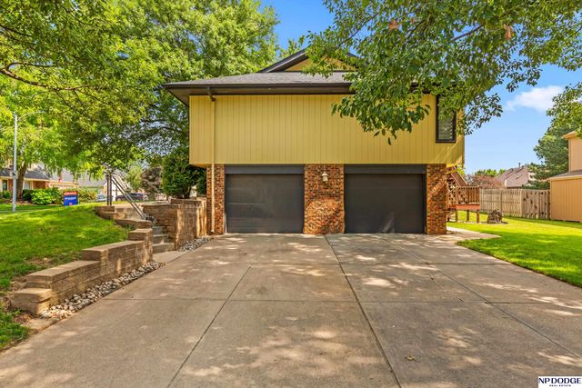 1929 S 167th Avenue Circle, Omaha, NE 68130