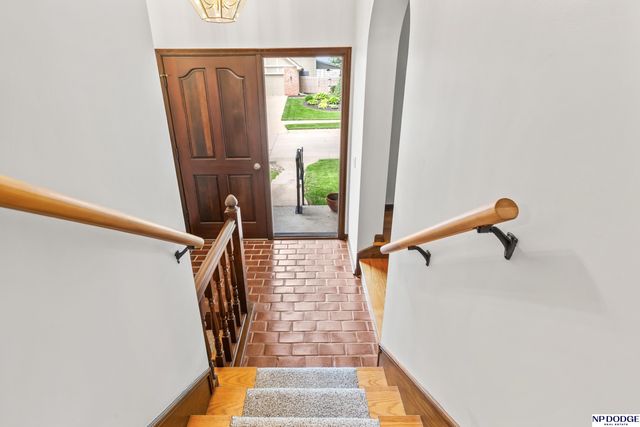 1929 S 167th Avenue Circle, Omaha, NE 68130