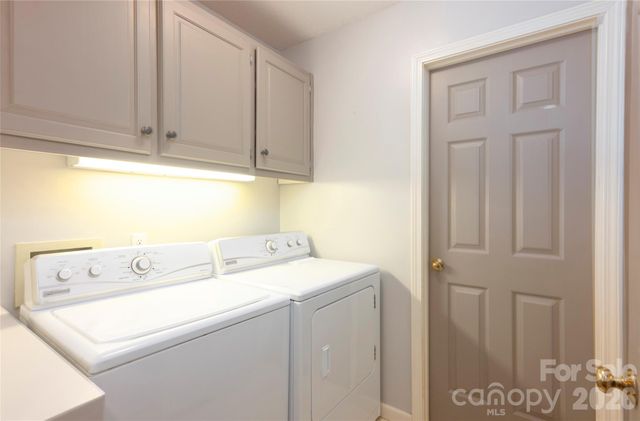 516 Cherokee Trace, Lake Toxaway, NC 28747