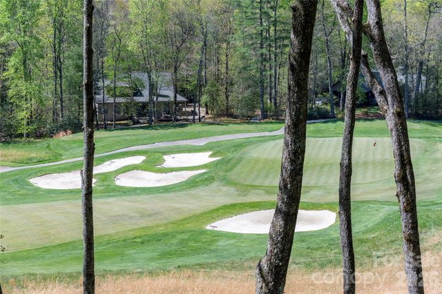 516 Cherokee Trace, Lake Toxaway, NC 28747