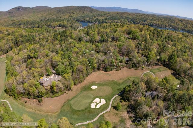 516 Cherokee Trace, Lake Toxaway, NC 28747