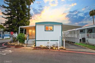 17 Mayflower Ave, Escondido, CA 92027