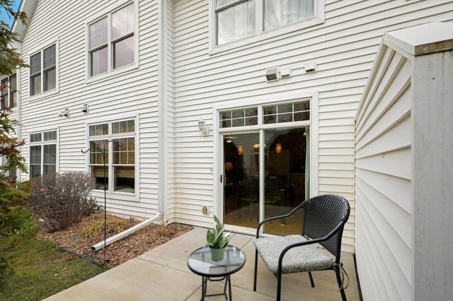 2144 Village Trail, Mound, MN 55364