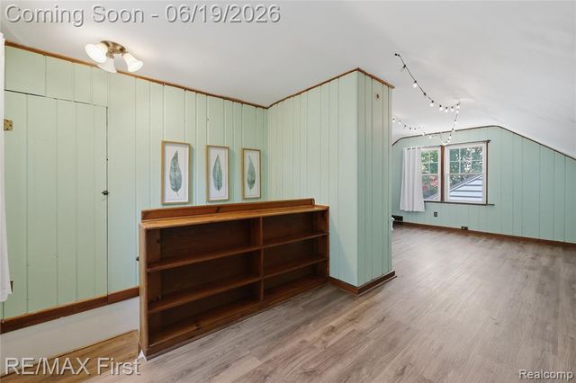 3250 Alice Street, Dearborn, MI 48124