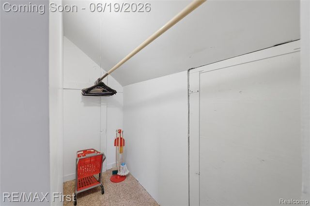 3250 Alice Street, Dearborn, MI 48124
