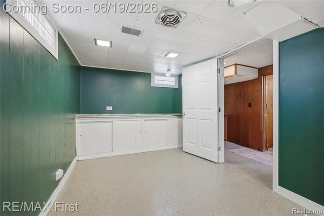 3250 Alice Street, Dearborn, MI 48124