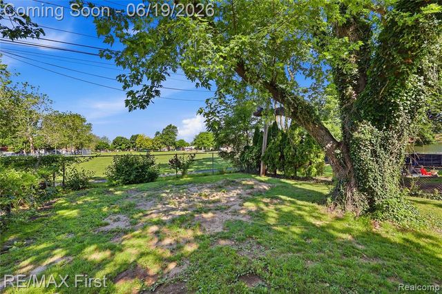 3250 Alice Street, Dearborn, MI 48124