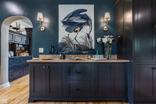 11503 Willow Ridge Drive, Zionsville, IN 46077