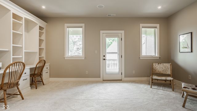 11503 Willow Ridge Drive, Zionsville, IN 46077