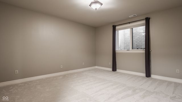 11503 Willow Ridge Drive, Zionsville, IN 46077