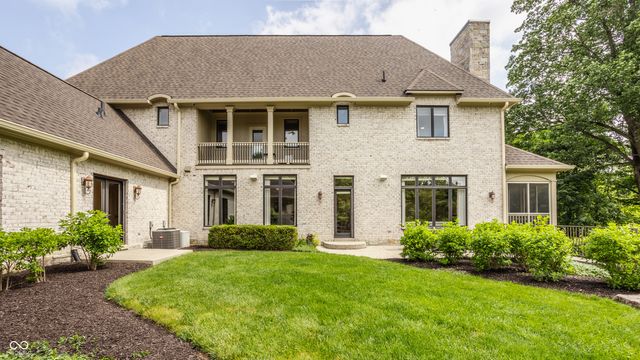 11503 Willow Ridge Drive, Zionsville, IN 46077