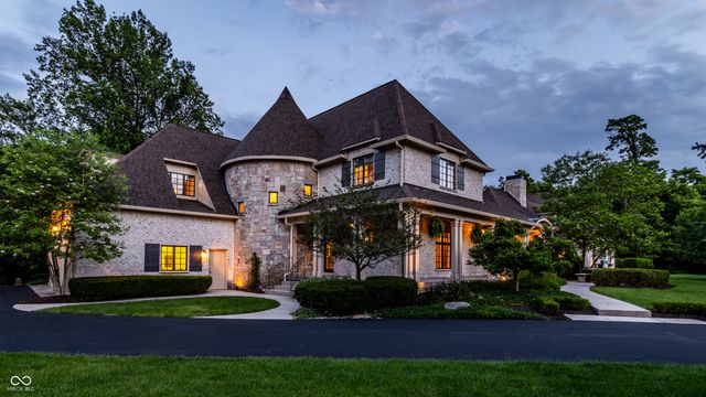11503 Willow Ridge Drive, Zionsville, IN 46077