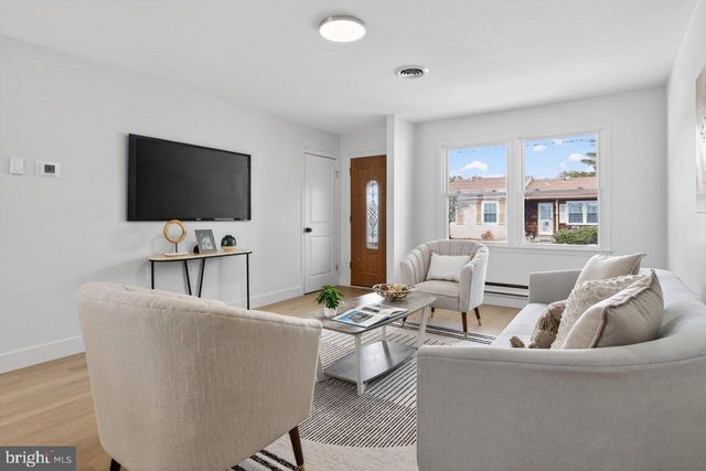 25 CHURCHILL, Whiting, NJ 08759