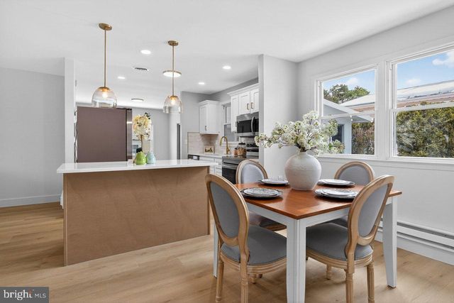 25 CHURCHILL, Whiting, NJ 08759