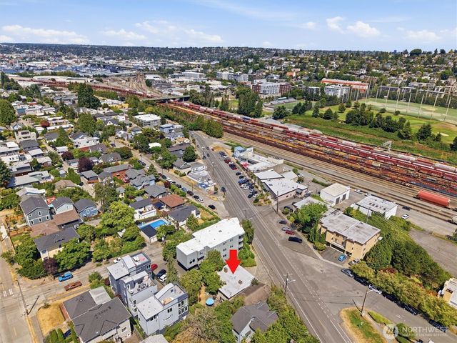2657 Thorndyke Avenue W, Seattle, WA 98199