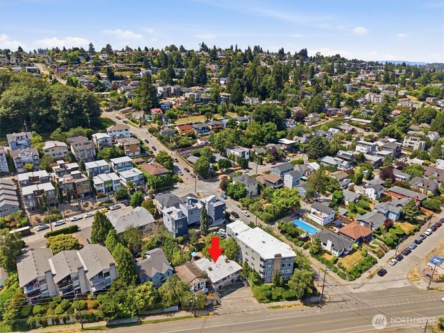 2657 Thorndyke Avenue W, Seattle, WA 98199