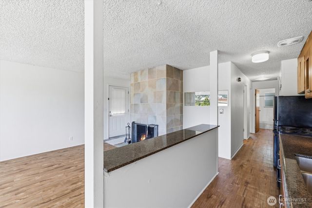 2657 Thorndyke Avenue W, Seattle, WA 98199