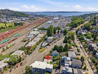 2657 Thorndyke Avenue W, Seattle, WA 98199