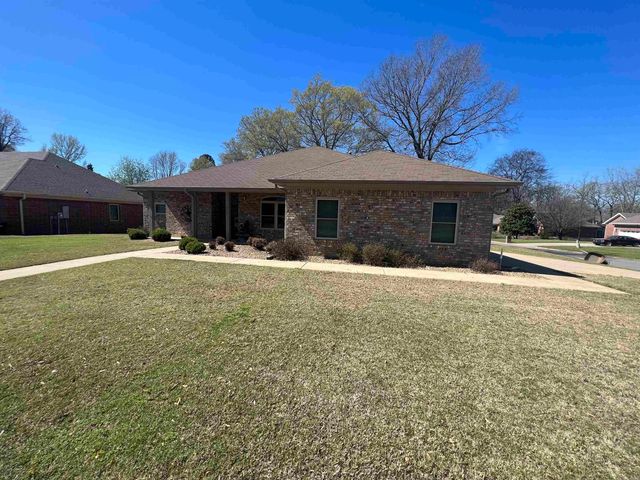 317 Fair Oaks Cove, Jacksonville, AR 72076