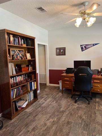 317 Fair Oaks Cove, Jacksonville, AR 72076