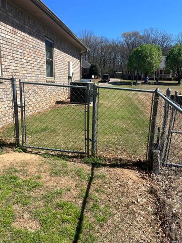 317 Fair Oaks Cove, Jacksonville, AR 72076