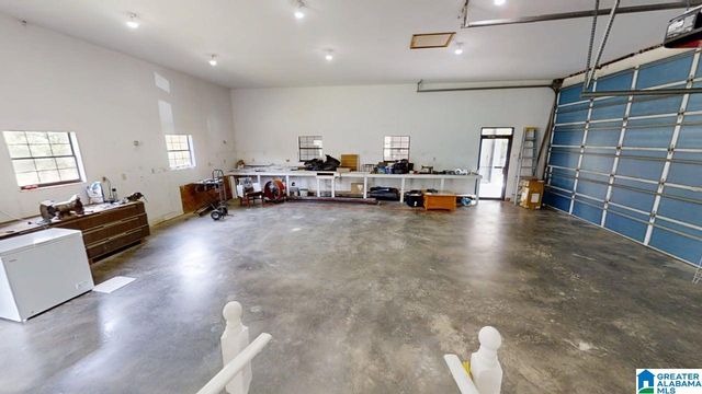 1050 STATE HIGHWAY 160, Warrior, AL 35180
